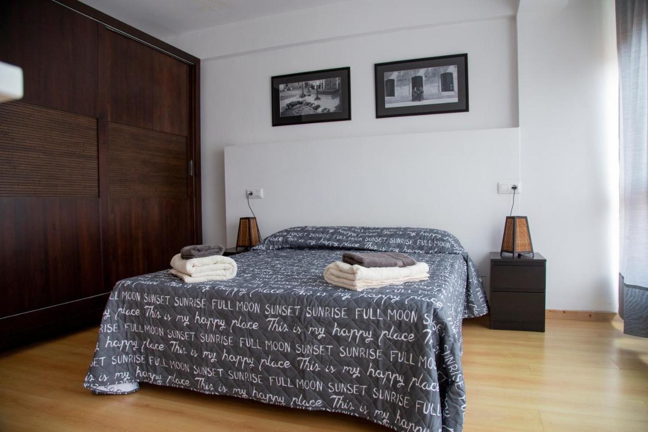 Residencial Arbeyal Apartment Gijon Bagian luar foto